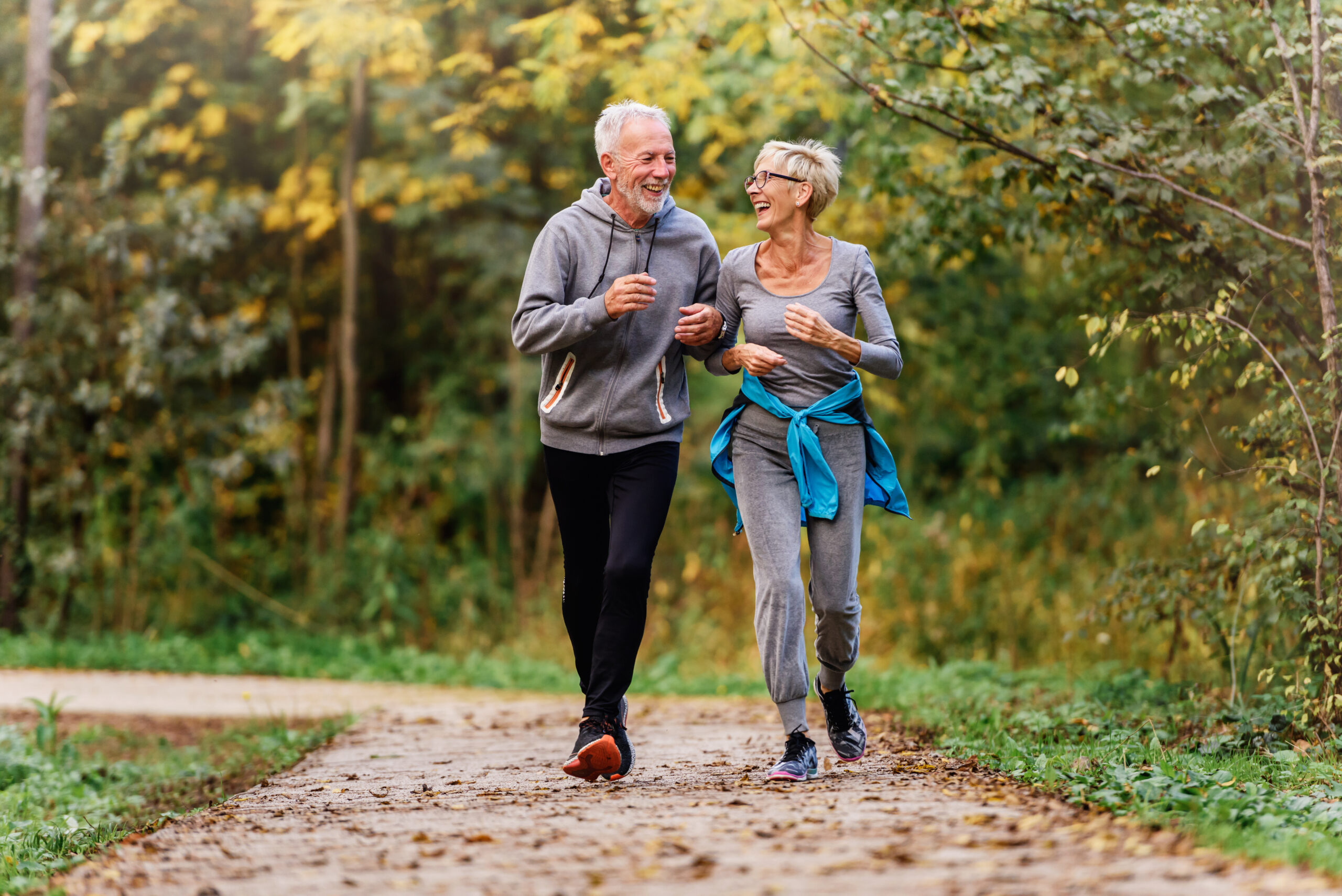 Overland Park, KS, dentist offers crowns and bridges