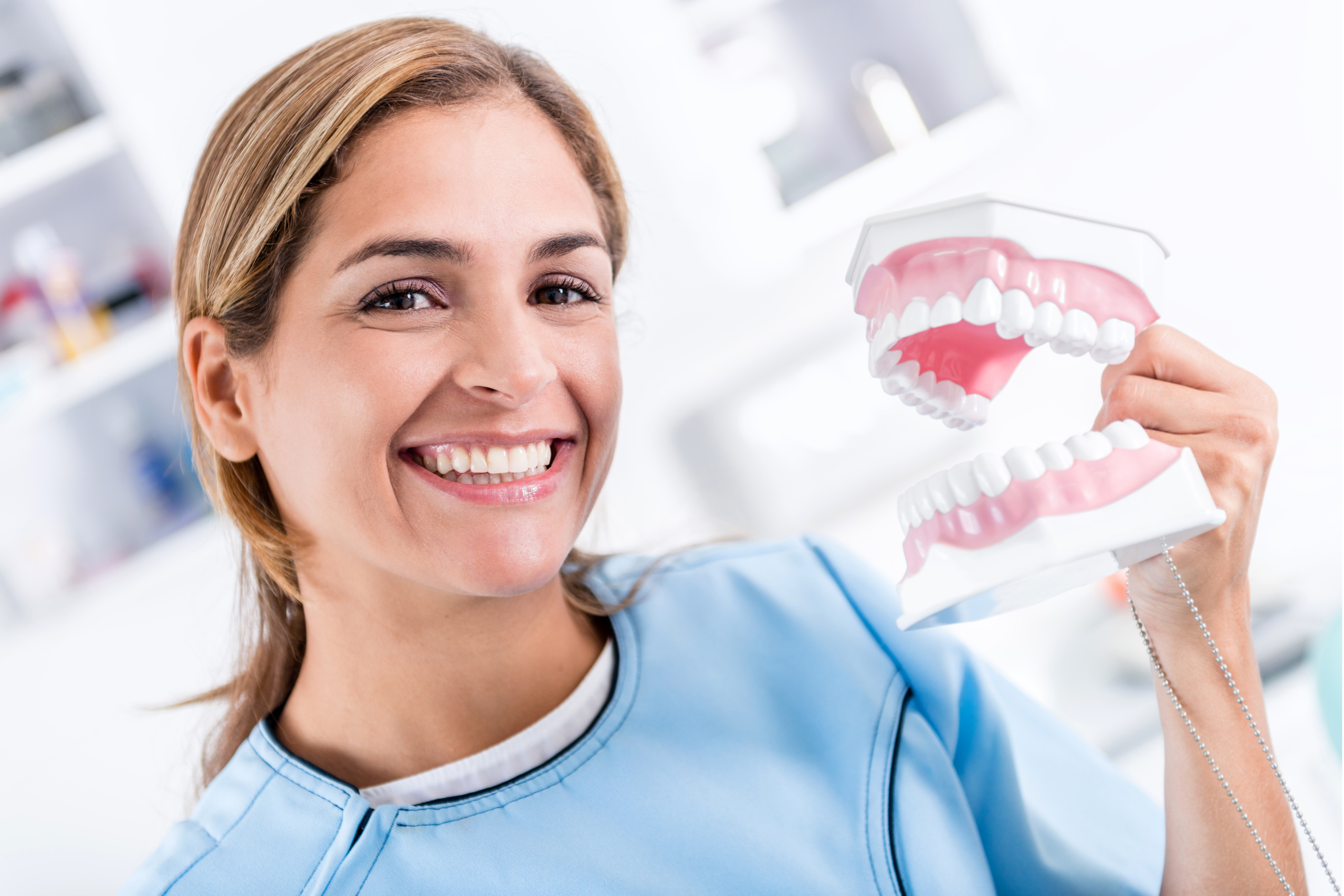 Overland Park, KS, dentist offers dentures for patients